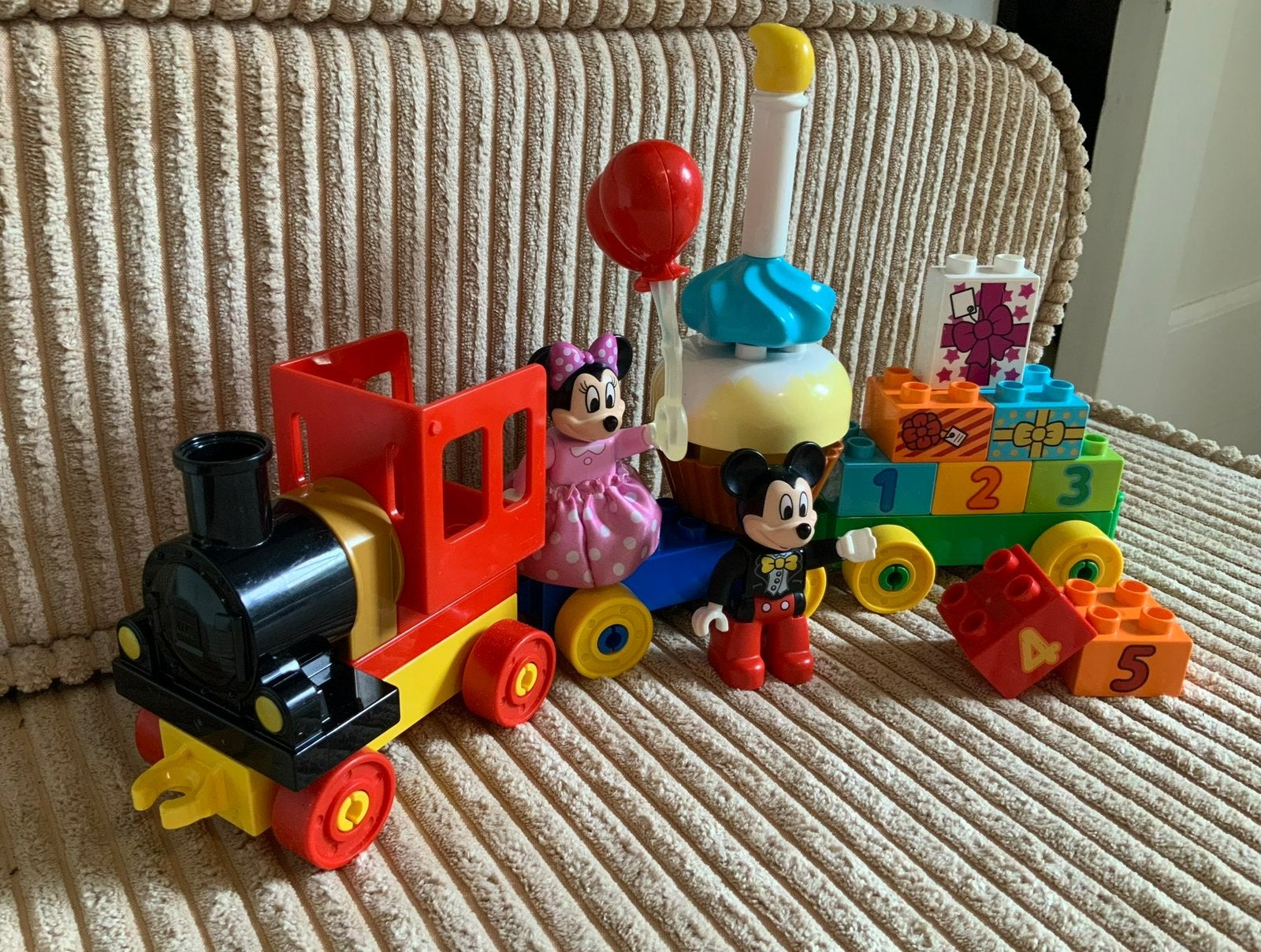 Lego Duplo Disney Mickey & Minnie Verjaardagstrein, Gebruikt, Overige thema's, Ophalen of Verzenden, Compleet
