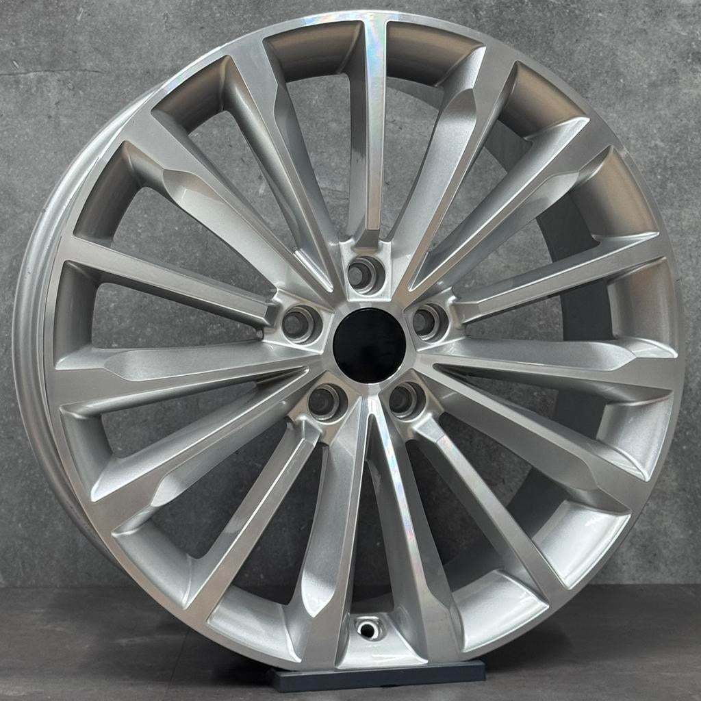 NIEUW 19'' SK04 VELGEN 5x112 Past Op SKODA VRS VAG GROEP, Auto-onderdelen, 19 inch, Overige, Velg(en), Overige