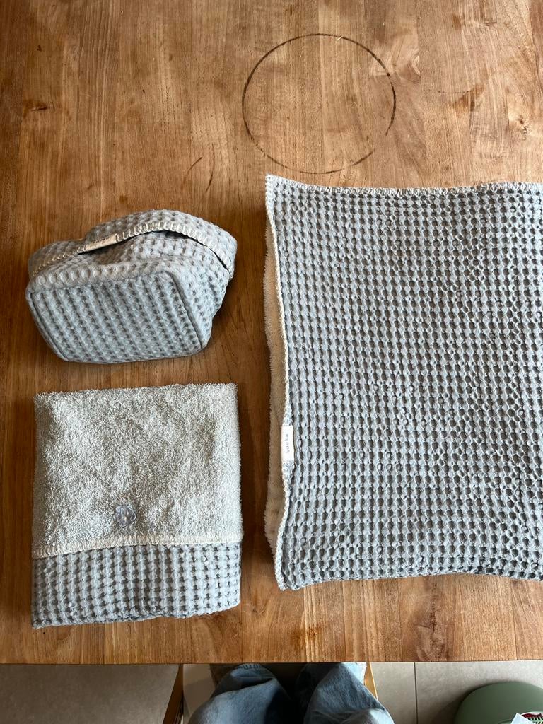 Koeka commode set lichtblauw wafel, Kinderen en Baby's, Kinderkamer | Commodes en Kasten, Ophalen of Verzenden, Zo goed als nieuw