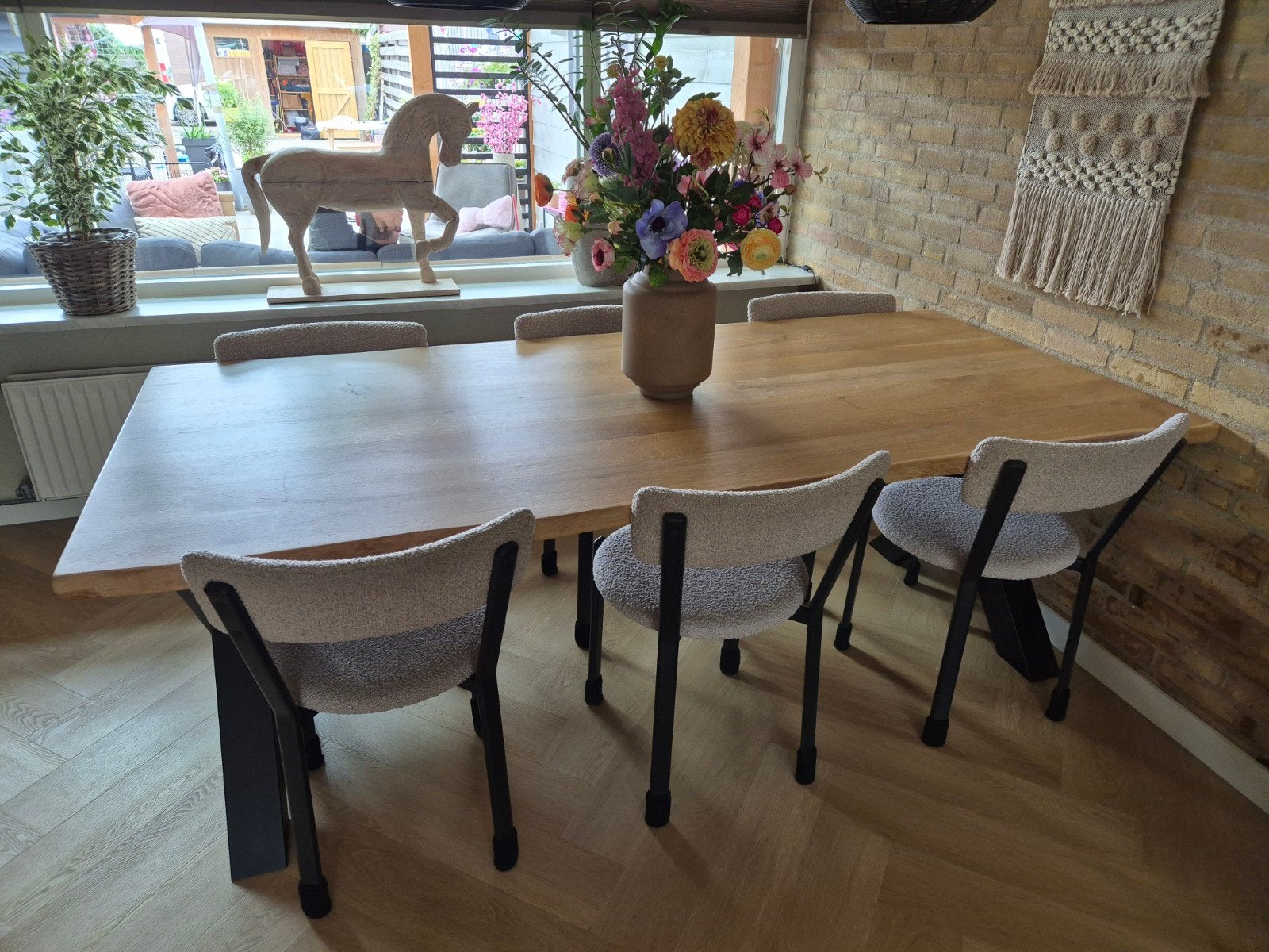 eiken houten eettafel., Huis en Inrichting, Ophalen, Industriele, Eikenhout, 200 cm of meer