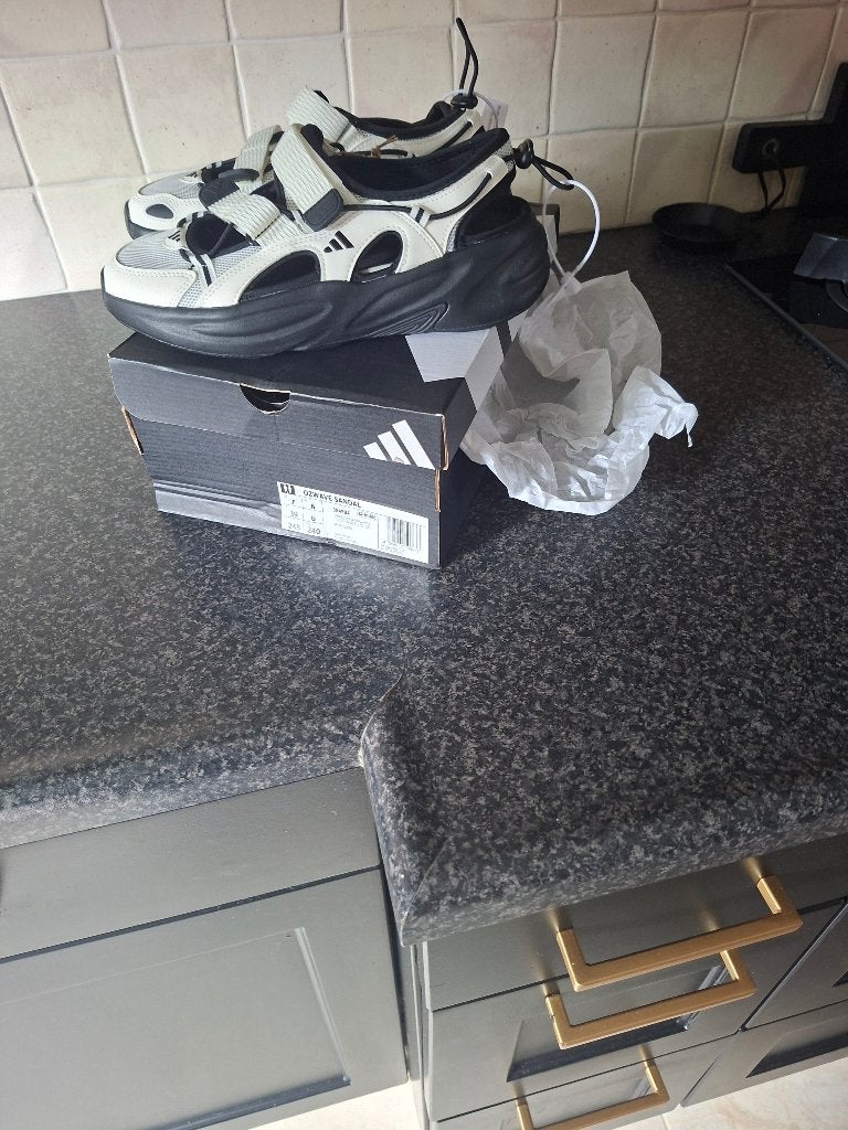 Sandalen adidas, Adidas, Schoenen, Nieuw, Ophalen of Verzenden