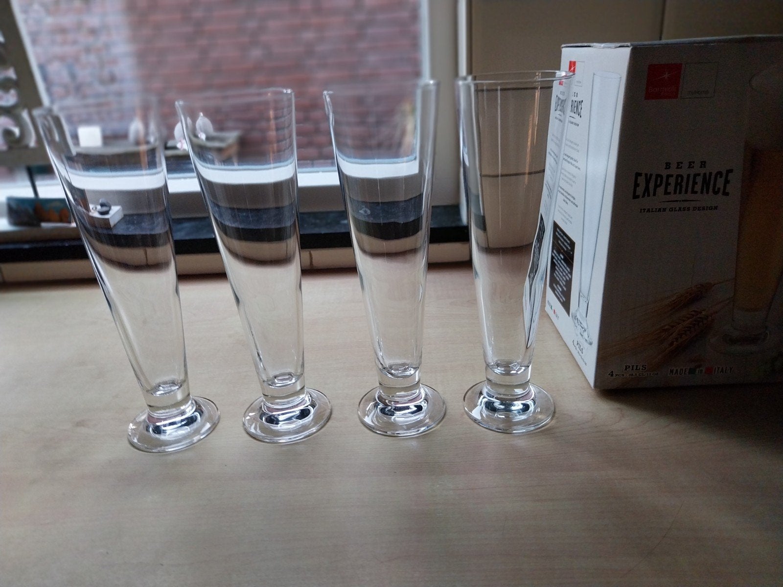 BIERGLAZEN NIEUW/ELECTRISCHE KURKENTREKKER NIEUW, Verzamelen, Glas en Borrelglaasjes, Ophalen of Verzenden, Nieuw, Bierglas