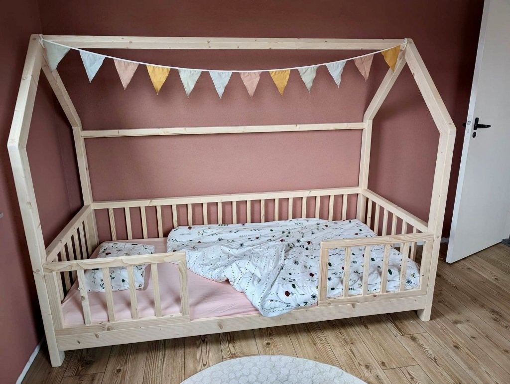 Unieke kinderbedden op maat! huisbed/ stapelbed/hoogslaper, Ophalen of Verzenden, 180 cm of meer, 85 tot 100 cm, Hoogslaper of Stapelbed