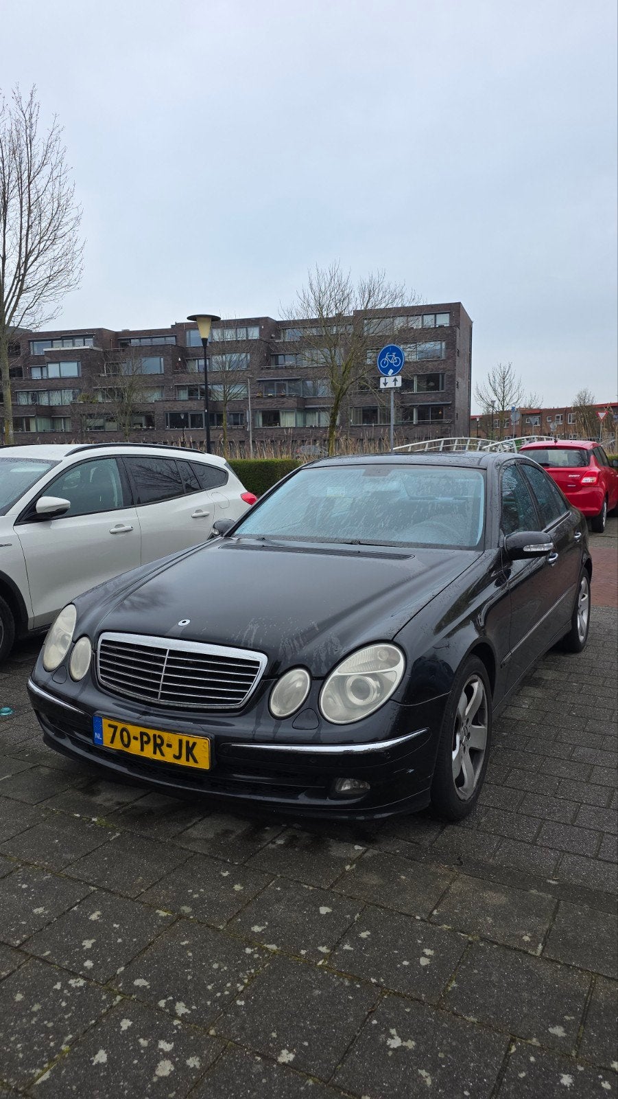 Mercedes-Benz E-Klasse 1.8 E200 Avantgarde, Automaat, Achterwielaandrijving, 4 cilinders, 1505 kg