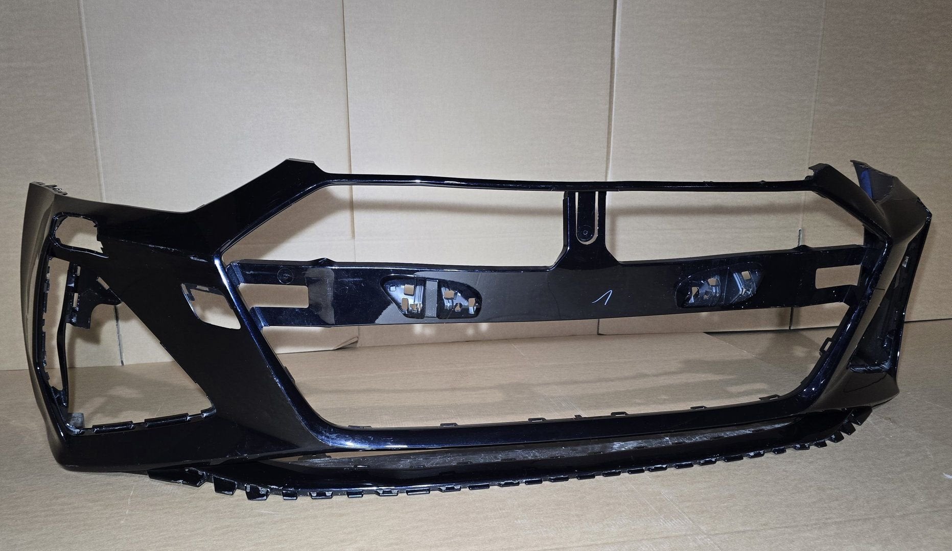Voorbumper Audi A6 C8 4K RS6 RS 4xPDC KLS ORIGINEEL BUMPER, Auto-onderdelen, Carrosserie en Plaatwerk, Bumper, Audi, Voor, Gebruikt