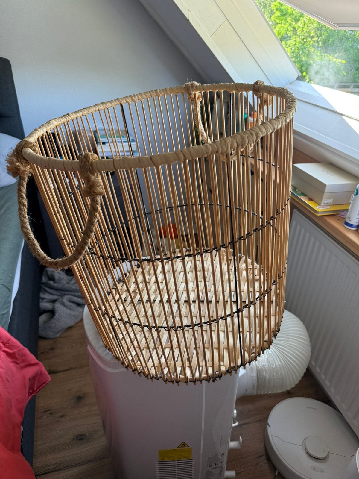 grote mand, Ophalen, Zo goed als nieuw, Rond, Riet
