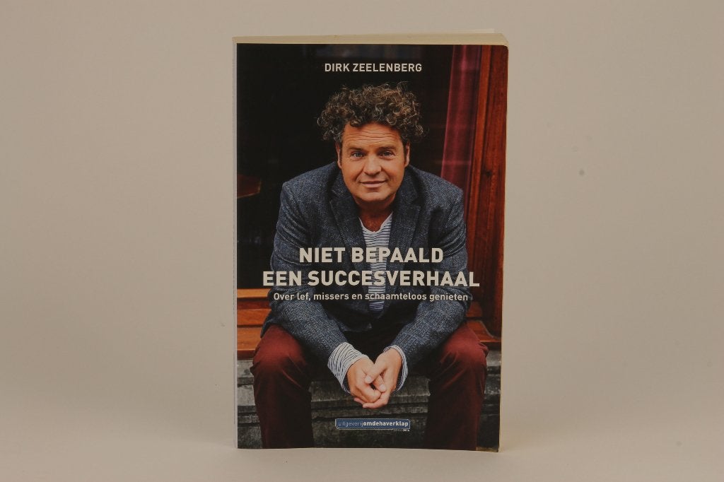 Leesboek "Niet bepaald een succesverhaal", Overige, Nieuw, Ophalen of Verzenden, Dirk Zeelenberg