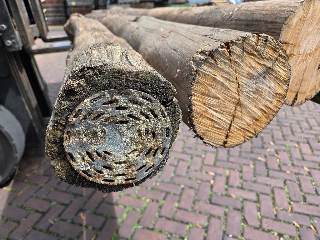 Gebruikte hardhouten ronde palen onbehandeld - nr: HB427, Tuin en Terras, Palen, Balken en Planken, Ophalen, 250 cm of meer, Palen