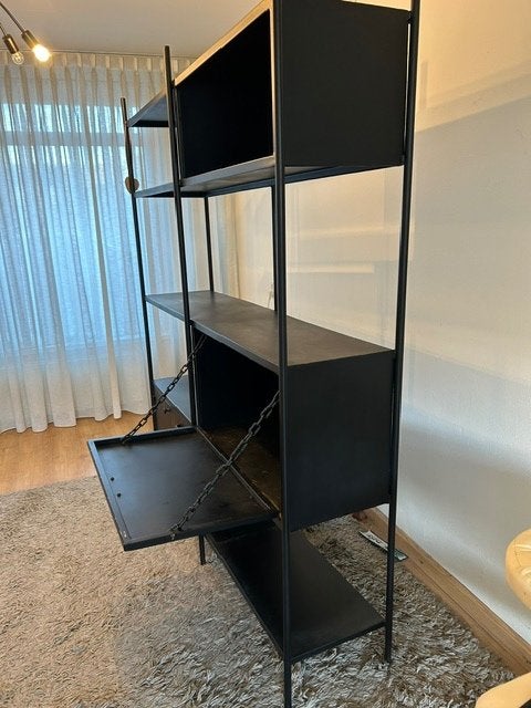 Foto 5 van industriële / metalen kast