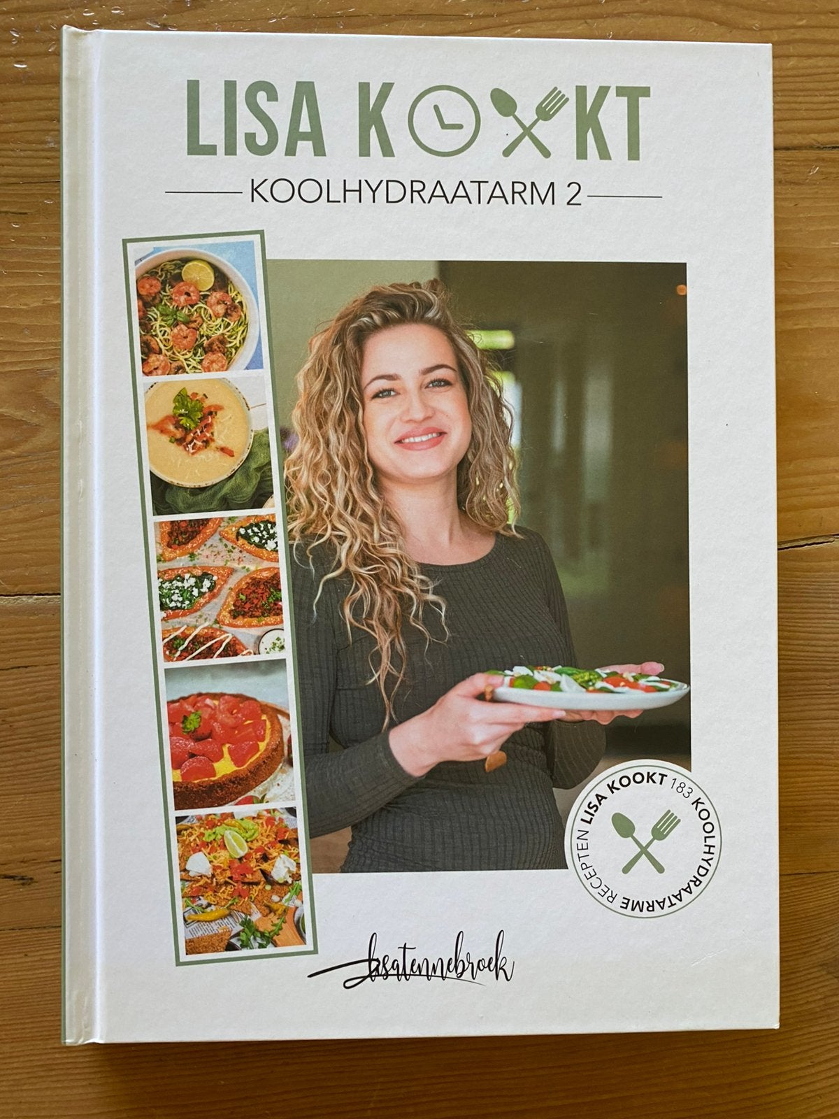 Lisa kookt koolhydraatarm - Lisa Tennebroek, Boeken, Kookboeken, Ophalen of Verzenden, Zo goed als nieuw, Nederland en België
