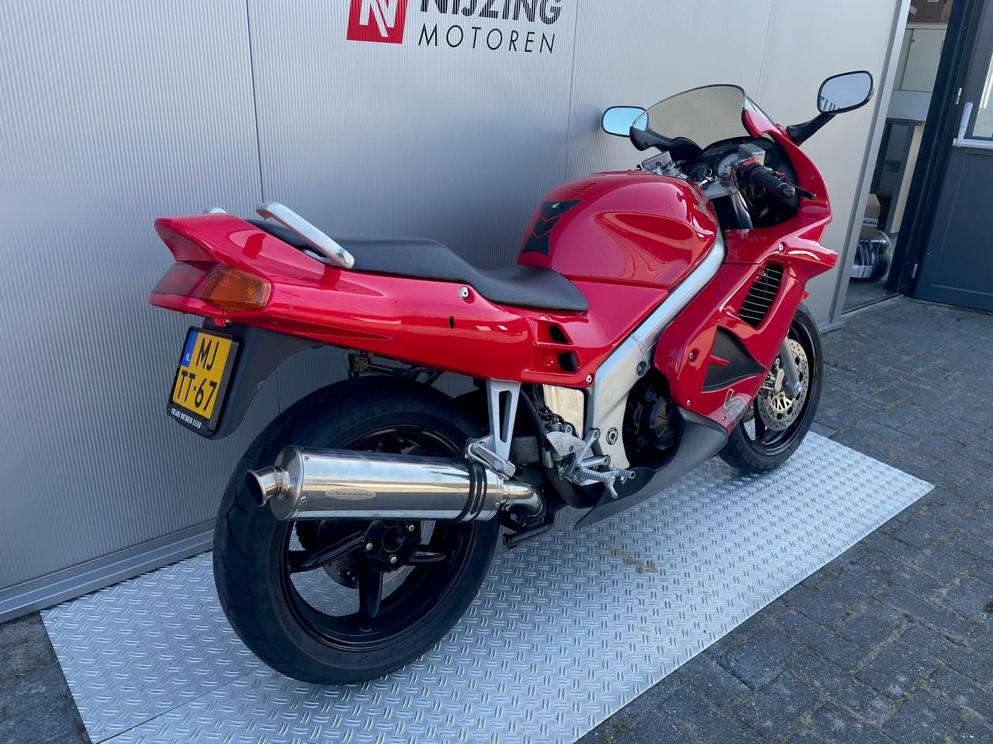 HONDA VFR 750 F (bj 1996), Motoren, Motoren | Honda, HONDA, 4 cilinders, Bedrijf, Onbekend