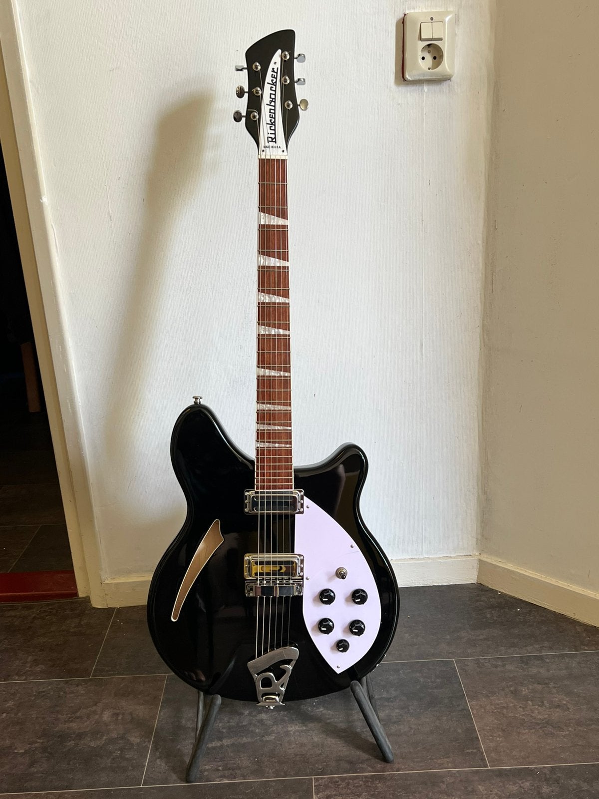 Rickenbacker 360 copy, Ophalen of Verzenden, Zo goed als nieuw, Semi-solid body, Overige merken