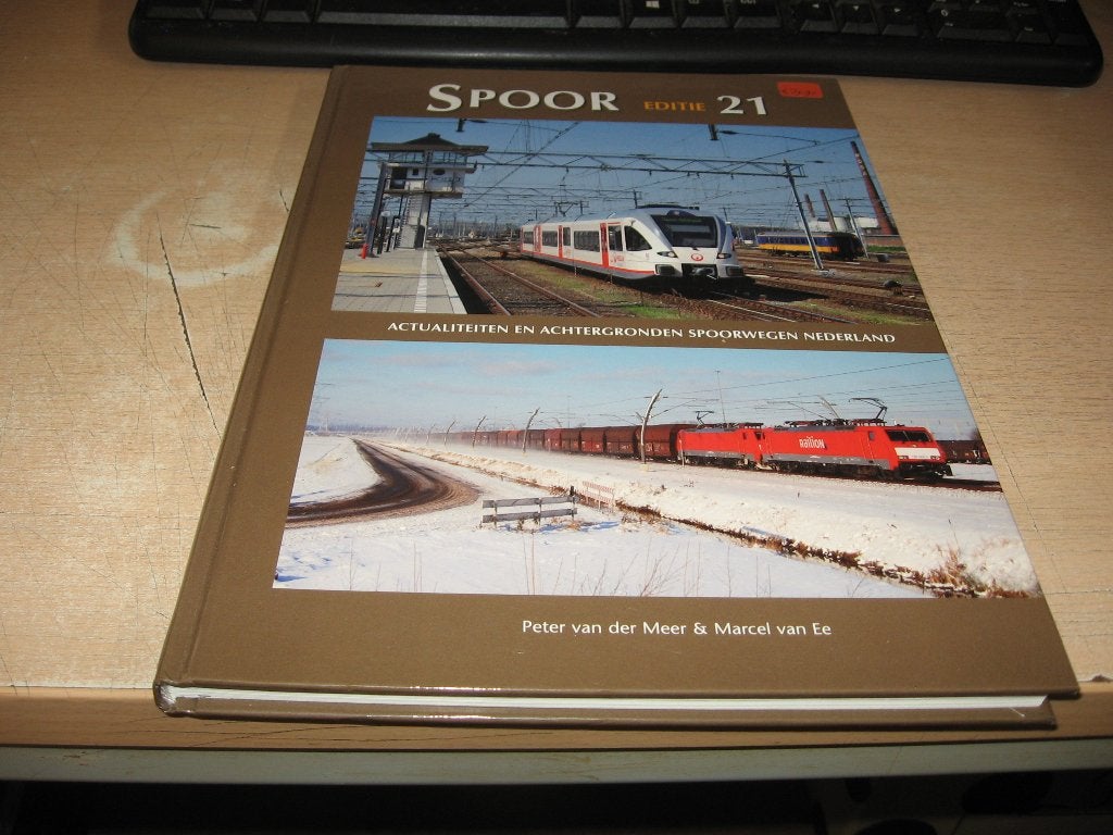 Peter van der Meer     SPOOR  editie 21, Ophalen of Verzenden, Zo goed als nieuw, Trein