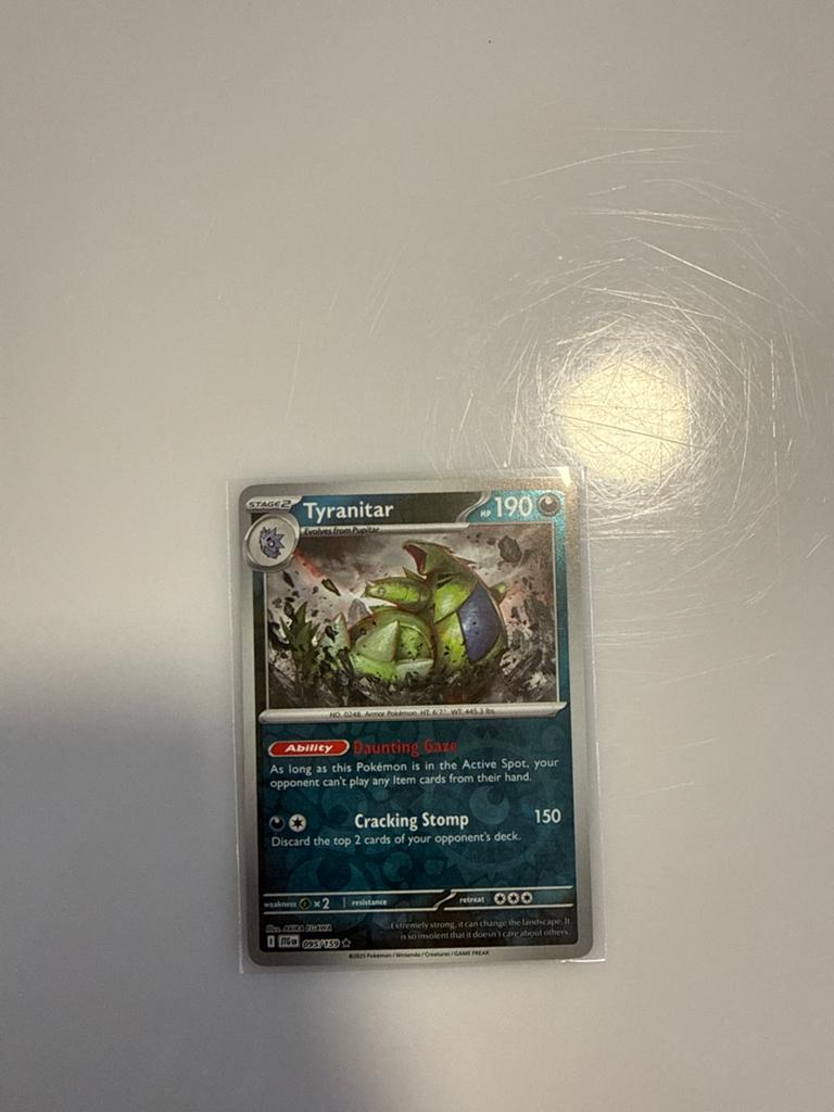 Pokémon Kaart: Tyranitar V (Darkness Ablaze), Ophalen of Verzenden, Zo goed als nieuw, Losse kaart