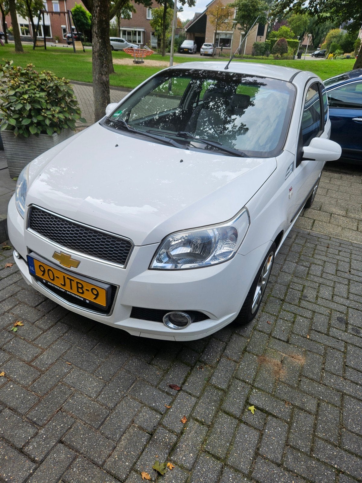 Chevrolet Aveo 1.4 16V 3D AUT 2009 Wit, Auto's, Chevrolet, 40 €/maand, Aveo, 4 cilinders, 400 kg