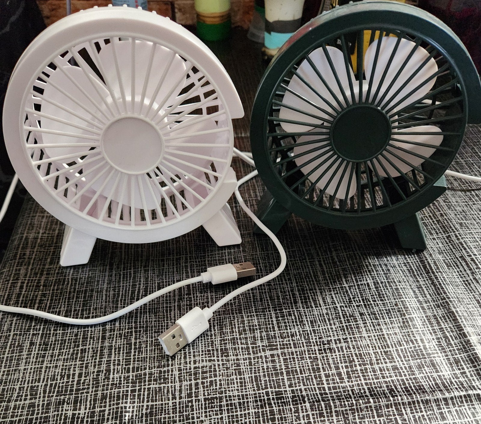 Draagbare USB Ventilator - Stil & Energiezuinig, Ophalen of Verzenden, Zo goed als nieuw, Tafelventilator