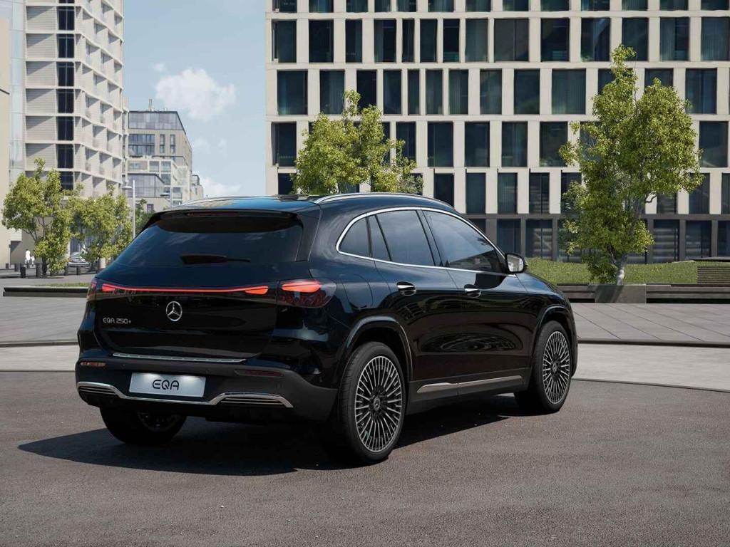 Mercedes-Benz EQA 250+ Business Solution AMG 71 kWh, Automatische klimaatregeling, Zwart, 445 min, Zwart