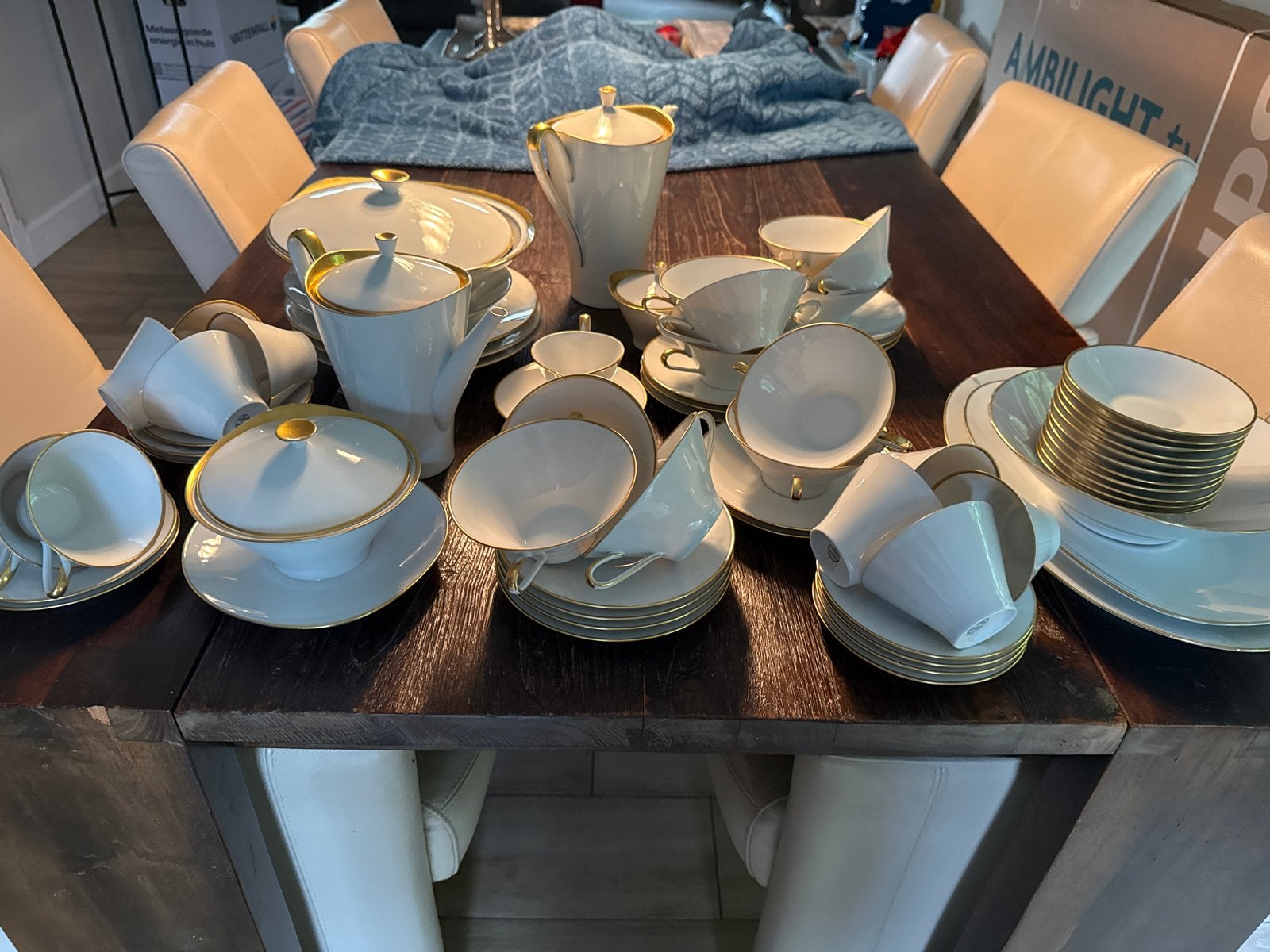 Hutschenreuther Hohenberg Servies - Wit met Goud, Ophalen, Overige merken, Klassiek, Zo goed als nieuw