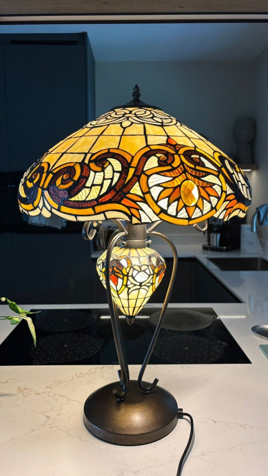 Tiffany stijl Tafellamp - Handgemaakt Glas-in-lood, Ophalen, Zo goed als nieuw, Glas