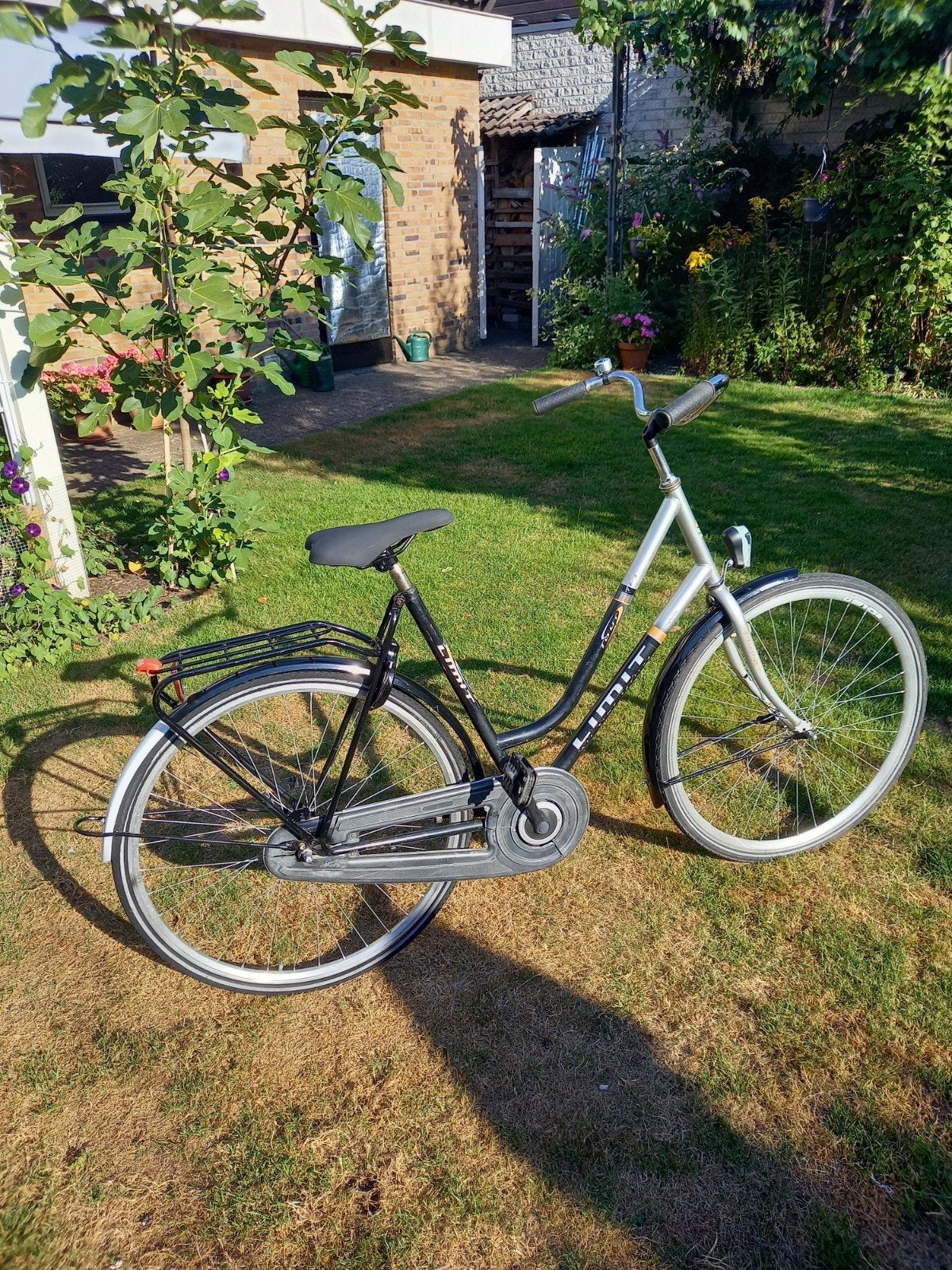 Batavus dames/studentenfiets.in goede staat , kompleet, Fietsen en Brommers, Fietsen | Dames | Damesfietsen, Ophalen, Terugtraprem