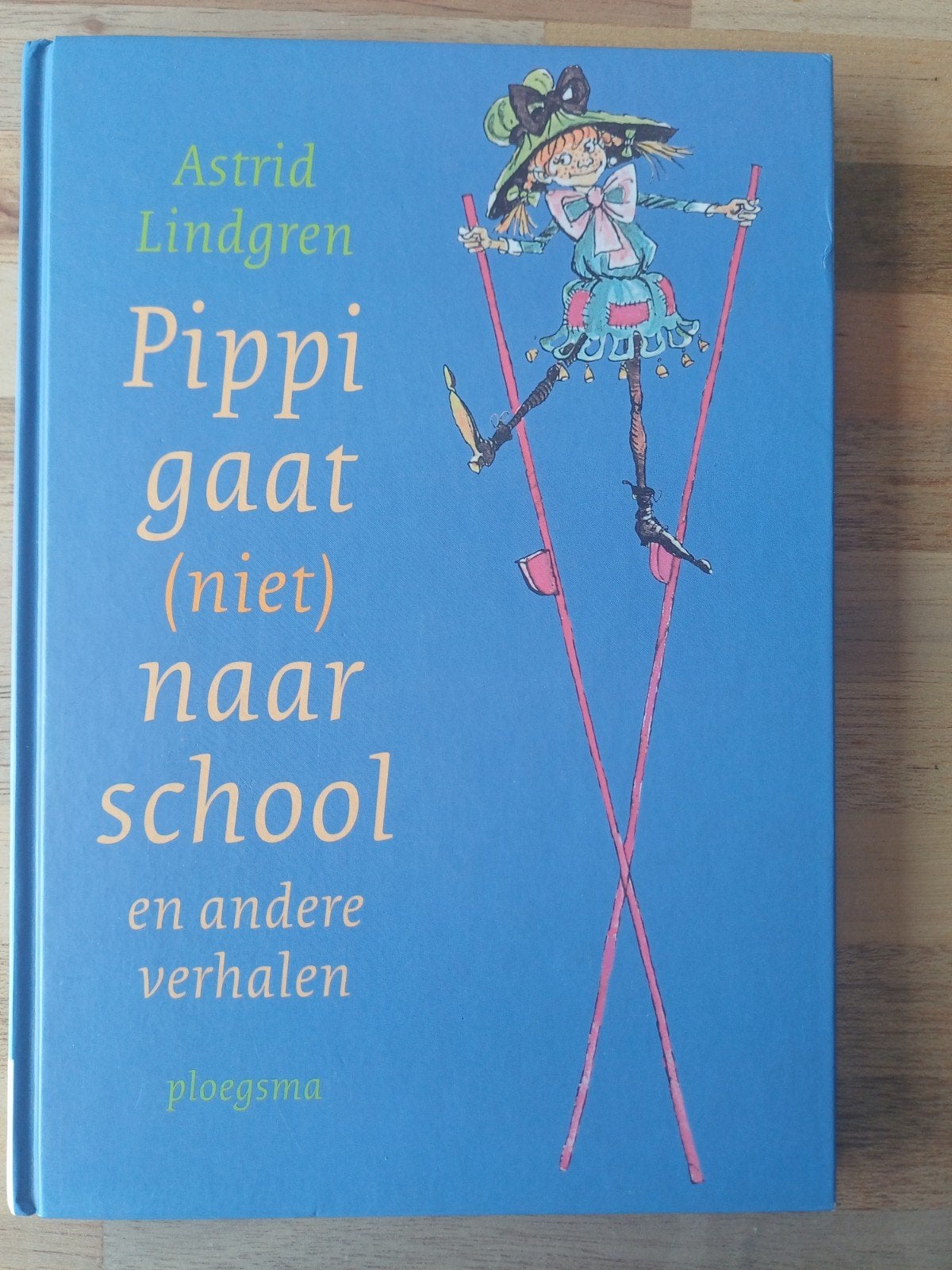 Pippi (gaat)niet naar school en andere verhalenAstrid  Lind, Boeken, Ophalen of Verzenden, Nieuw, Fictie algemeen