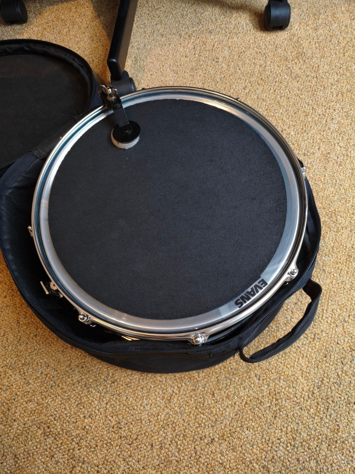 Mapex Snaredrum met oefenpad en draagtas en buitendemper, Ophalen, Gebruikt, Overige merken