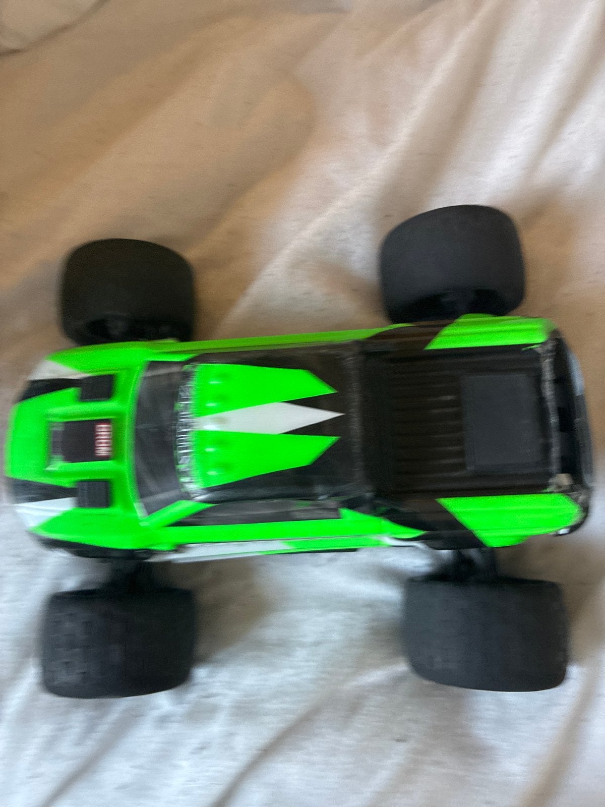 RC car - gebruikt, Elektro, Gebruikt, Auto offroad, Ophalen of Verzenden