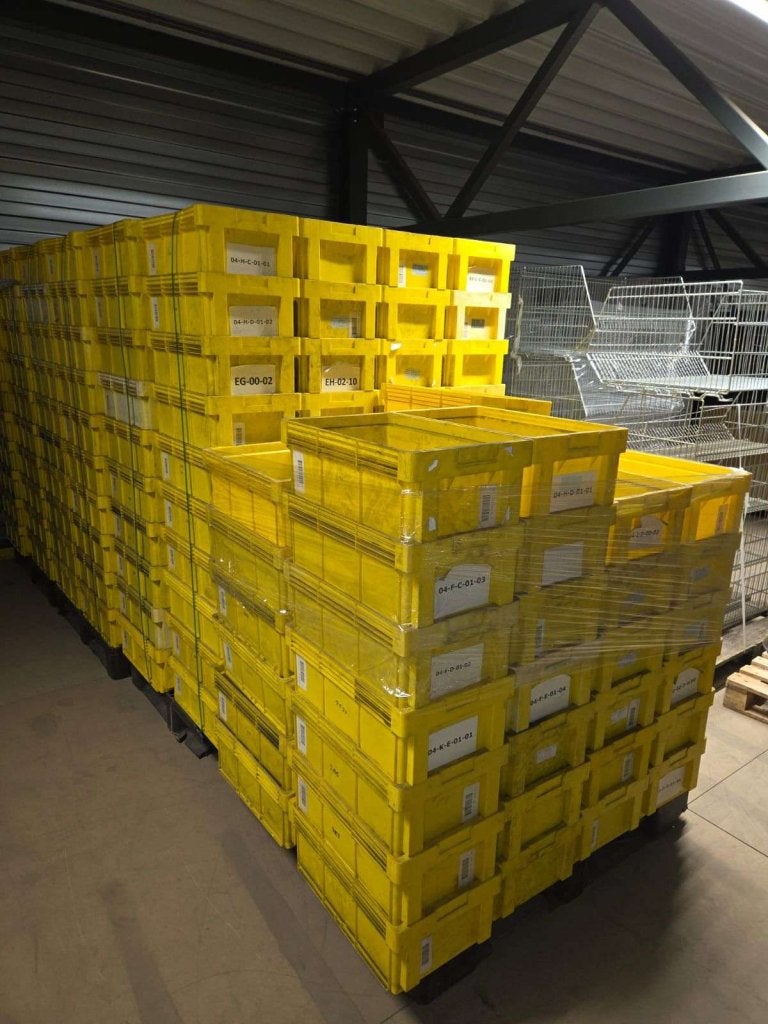 Partij magazijnbak gebruikt 52x32x20cm a 2,50 p/st