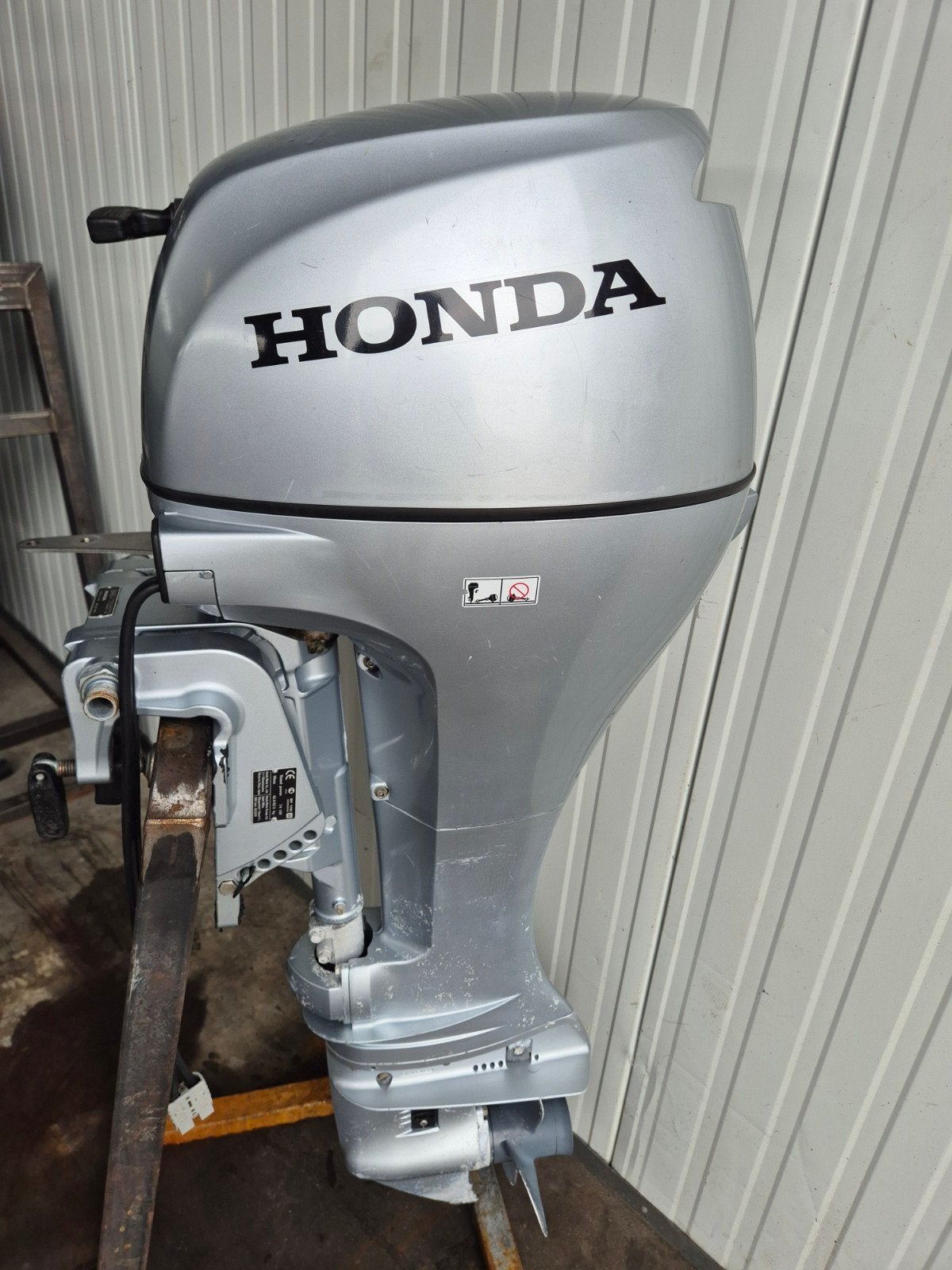HONDA 10 PK, Watersport en Boten, Ophalen of Verzenden, Zo goed als nieuw, Benzine, 10 tot 30 pk