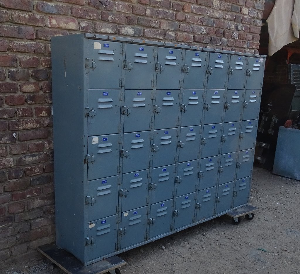 oude industriële kluisjeskast locker ladekast kast, Antiek en Kunst, Ophalen