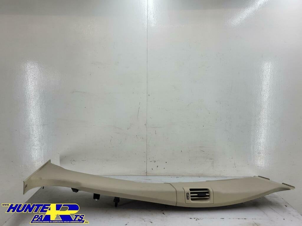 B-stijl bekleding R beige Volvo XC60 I ('08->) 6841932, Gebruikt, Ophalen of Verzenden, Volvo, Volvo