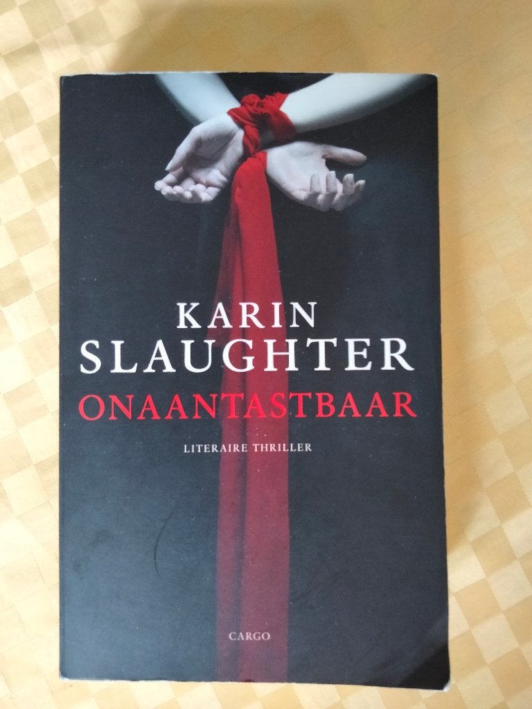 karin slaughter onaantastbaar, Ophalen, Zo goed als nieuw