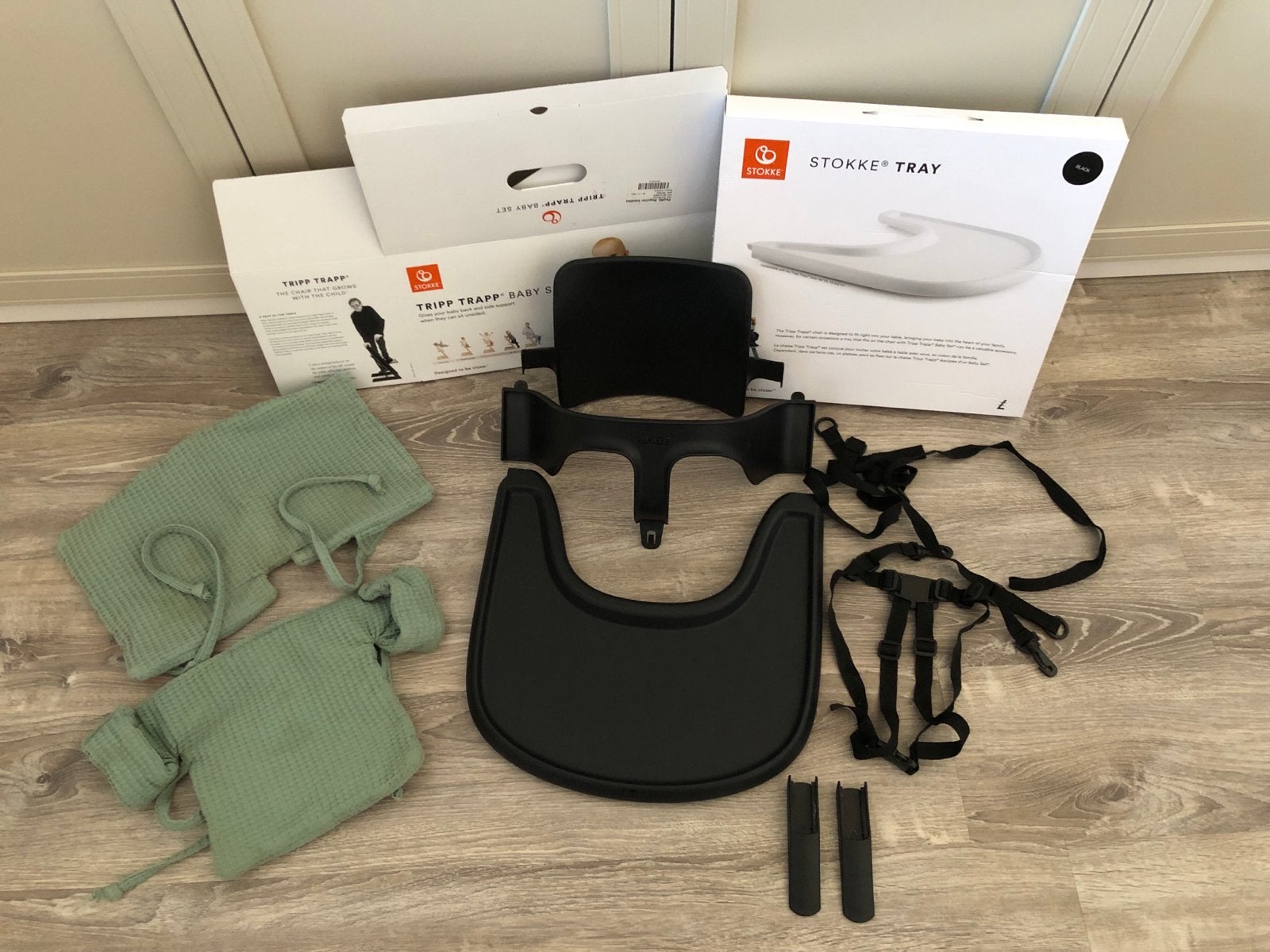 Stokke Tripp Trapp Baby Set, Tray, Kussenset en tuigje, Ophalen of Verzenden, Zo goed als nieuw, Meegroeistoel, Afneembaar eetblad