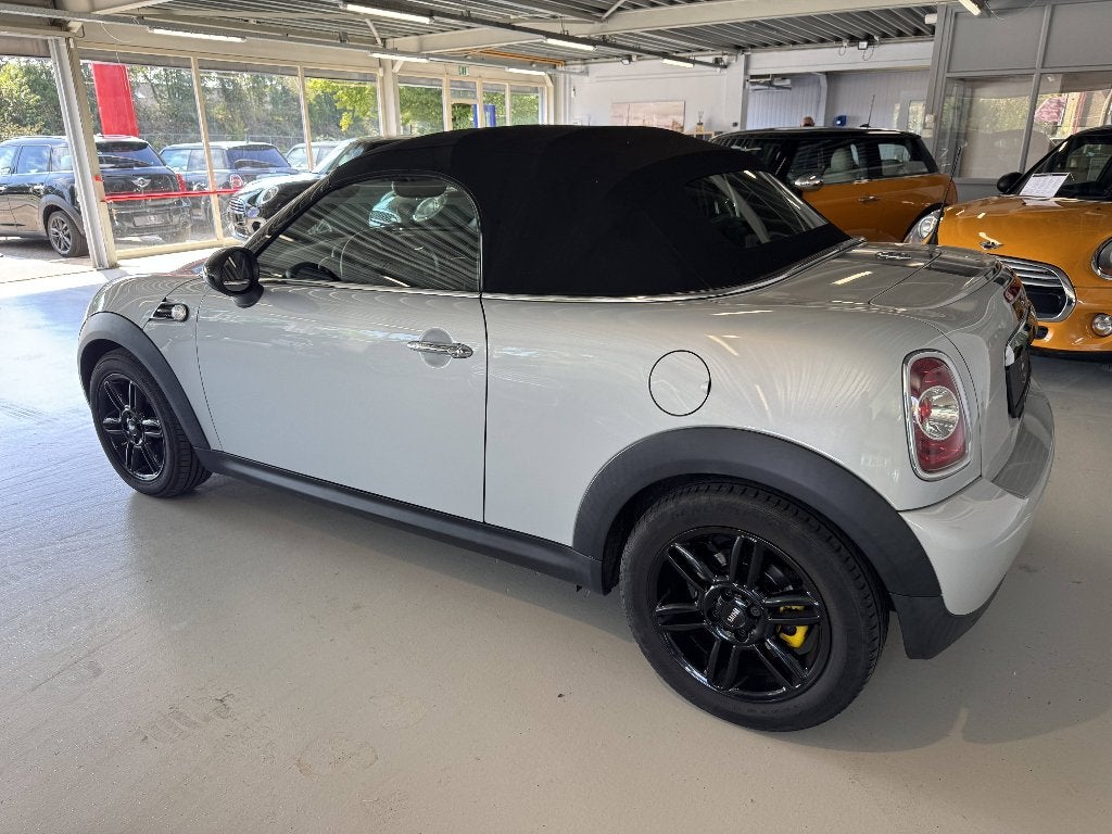 Foto 7 van Mini 1.6 Cooper Roadster 2012 Grijs ( 6 MAANDEN GARANTIE )