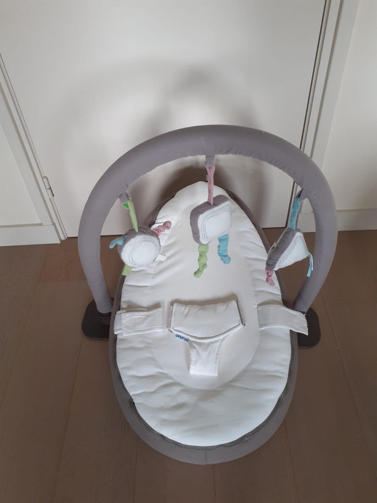 Doomoo Comfy Baby Seat - Zo goed als nieuw, Kinderen en Baby's, Wipstoeltjes, Ophalen