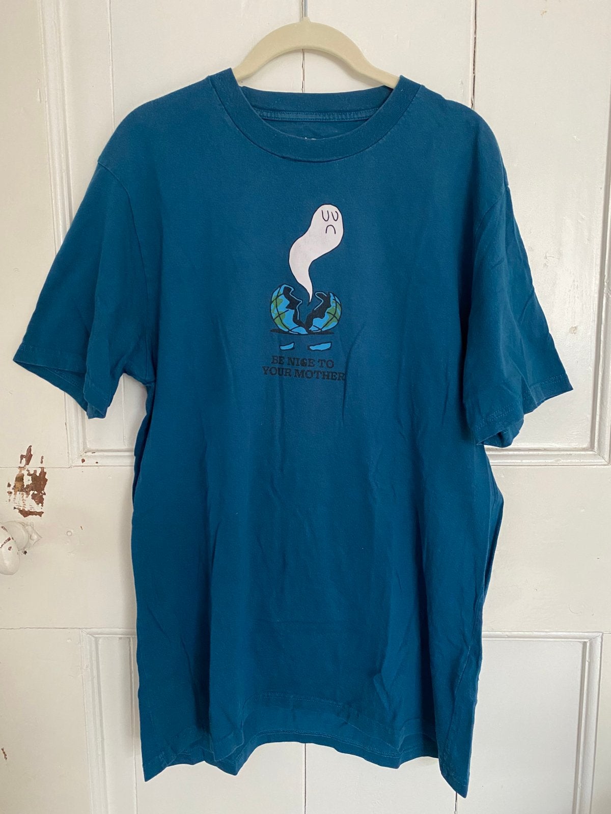 Carhartt ‘be nice to your mother’ tshirt maat L, Ophalen of Verzenden, Zo goed als nieuw, Blauw