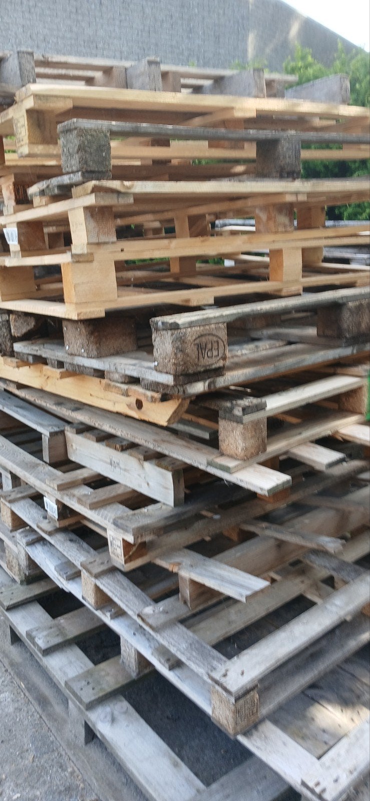 Kachelhout pallets gratis, Ophalen