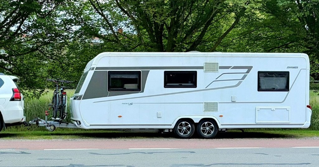 Eriba Nova S 620 compleet met dakluifel en Unico voortent!, Caravans en Kamperen, Caravans, 2 aparte bedden, Rondzit, Particulier