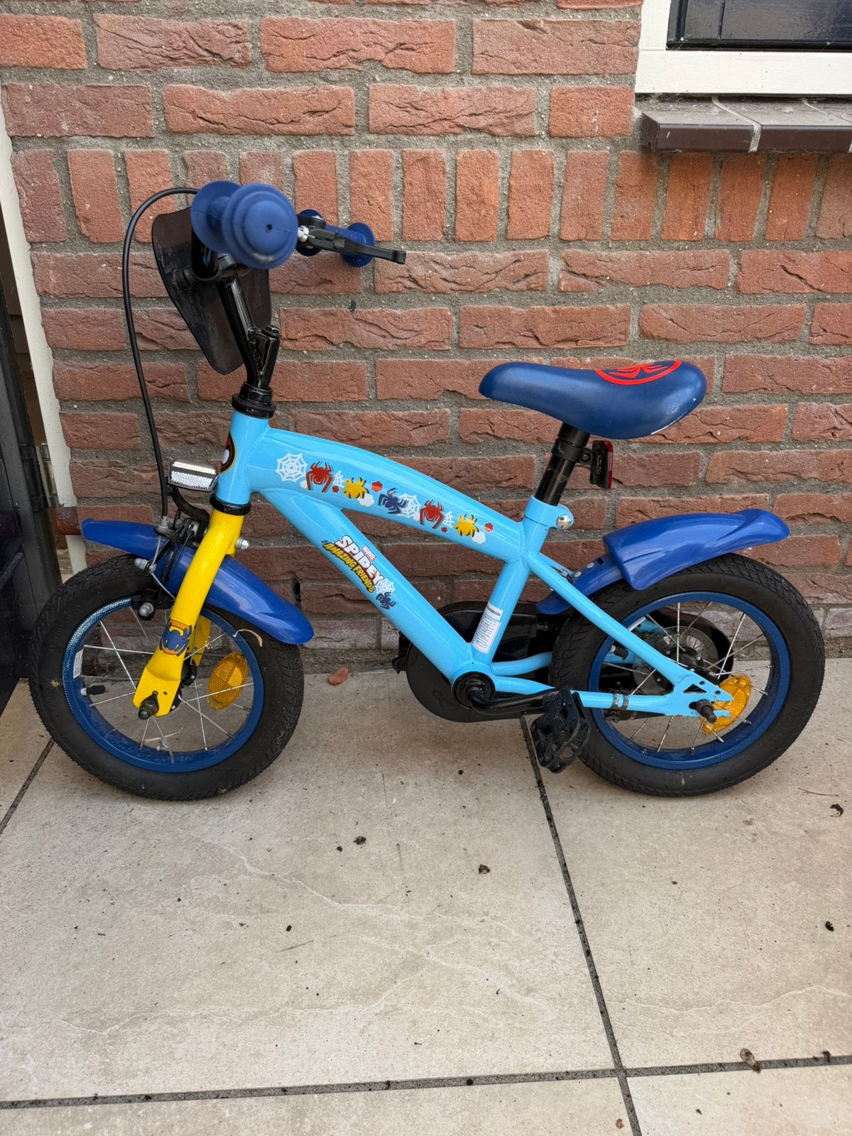 Spiderman kinderfiets, Fietsen en Brommers, Fietsen | Kinderfietsjes, Ophalen of Verzenden, Gebruikt, Minder dan 16 inch, Zijwieltjes