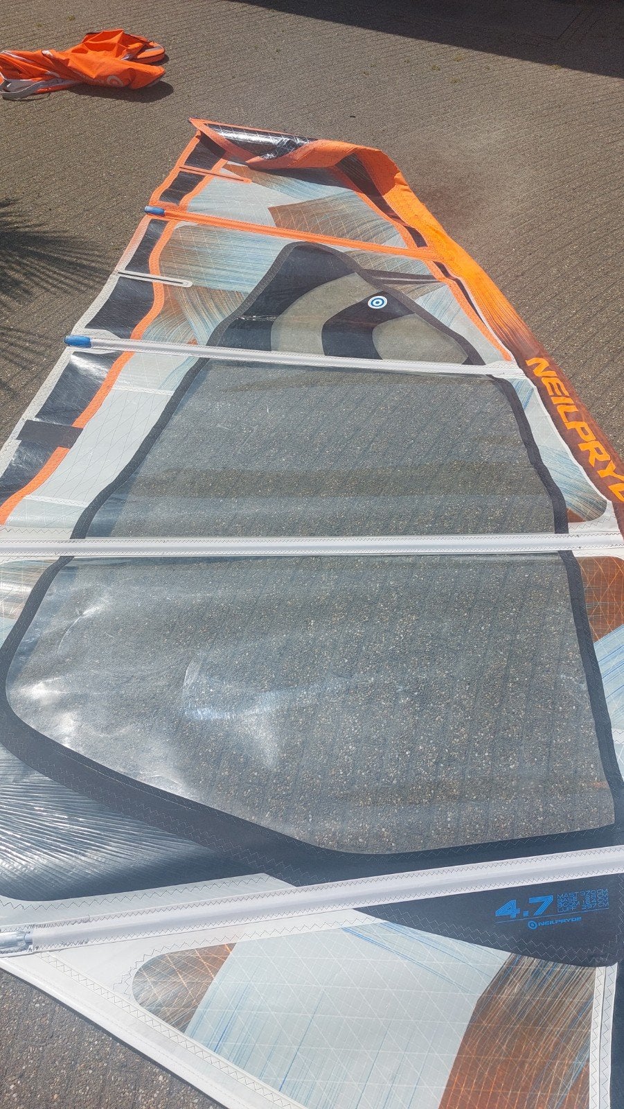 Neilpryde Alpha Windsurfzeil 4.7m², Watersport en Boten, Windsurfen, Ophalen, Gebruikt, 3.5 tot 5 m², Neilpryde