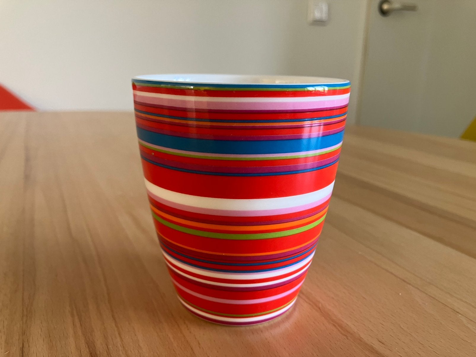 Iittala Origo beker rood, Ophalen of Verzenden, Overige stijlen, Kop(pen) en/of Schotel(s), Glas