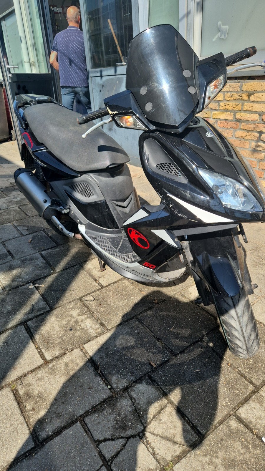 Kymco Super 8 Scooter - Zwart/Wit, Goede Staat, Fietsen en Brommers, Gebruikt, Maximaal 45 km/u, Ophalen of Verzenden, Benzine