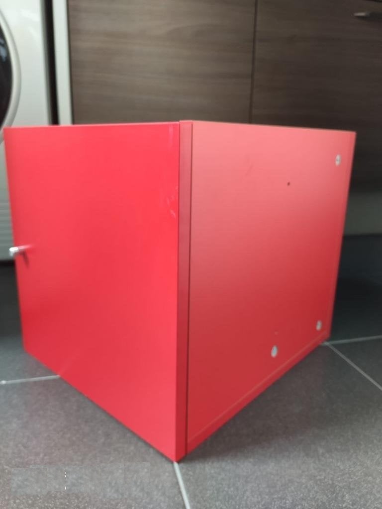 Voor Kallax en Expedit; 5-tal nette inzet rode deur(kastjes), Huis en Inrichting, Kasten | Wandmeubels, Ophalen, Gebruikt, Minder dan 150 cm