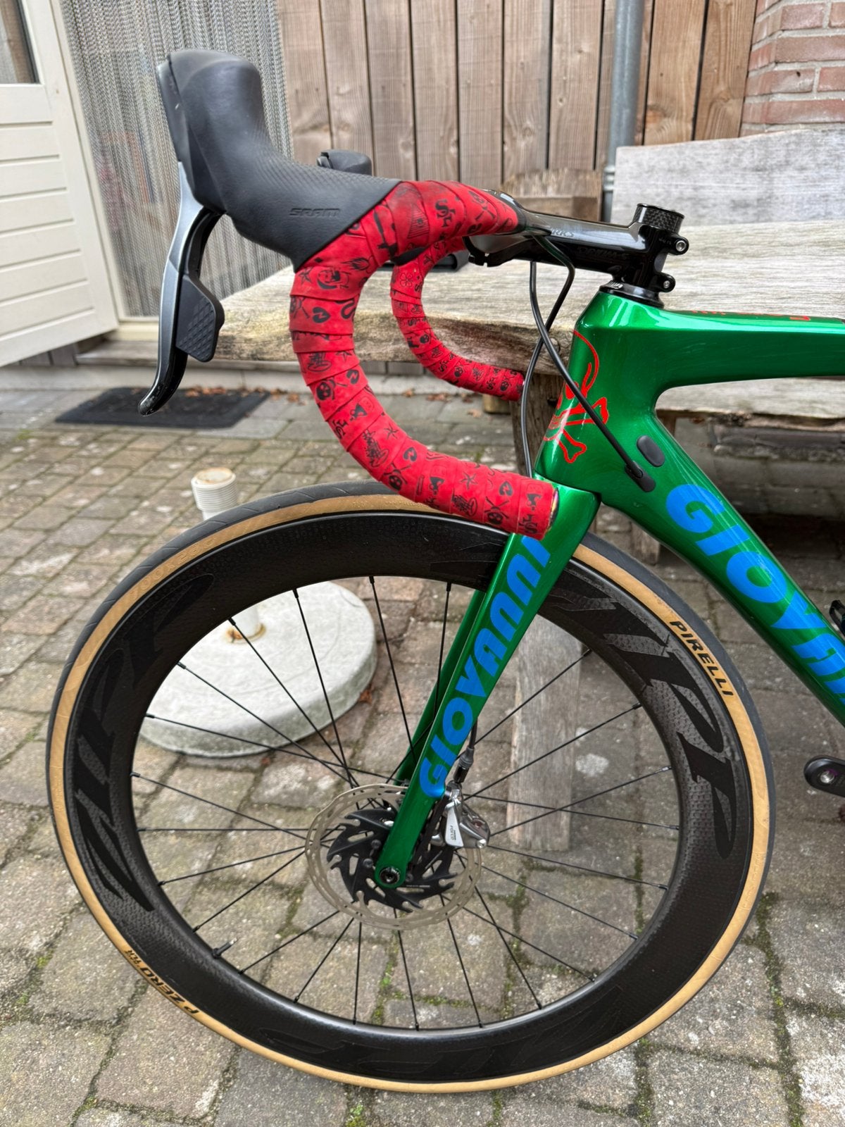 Foto 3 van Giovanni metalic groene racefiets (prorace),