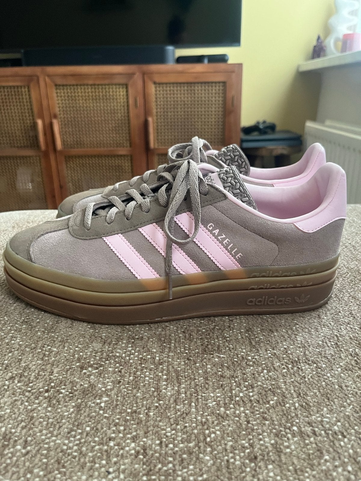 Adidas Gazelle Bold Sneakers - Roze/Bruin 43 1/3, Nieuw, Ophalen of Verzenden, Sneakers of Gympen, Roze