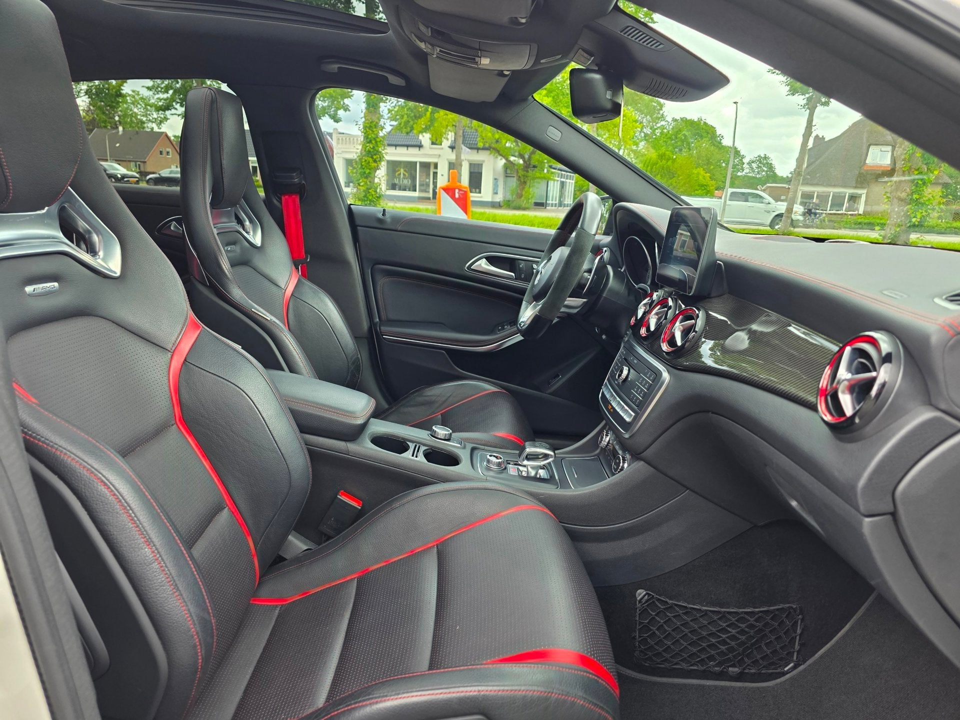 Mercedes-Benz CLA-klasse Shooting Brake AMG 45 Vol optie, Auto's, Automaat, CLA, Gebruikt, 4 cilinders