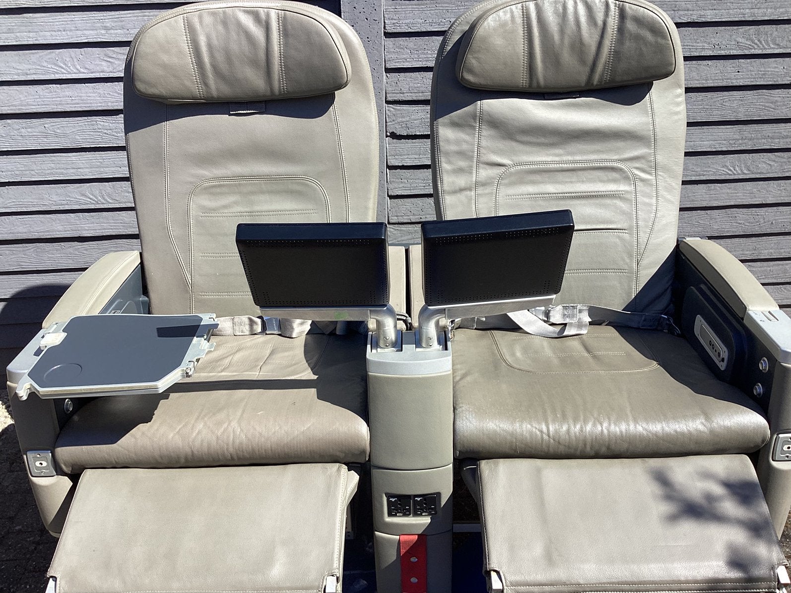 2 Vintage Airbus Business Class stoelen gekoppeld f.options, Ophalen, Gebruikt, Overige typen