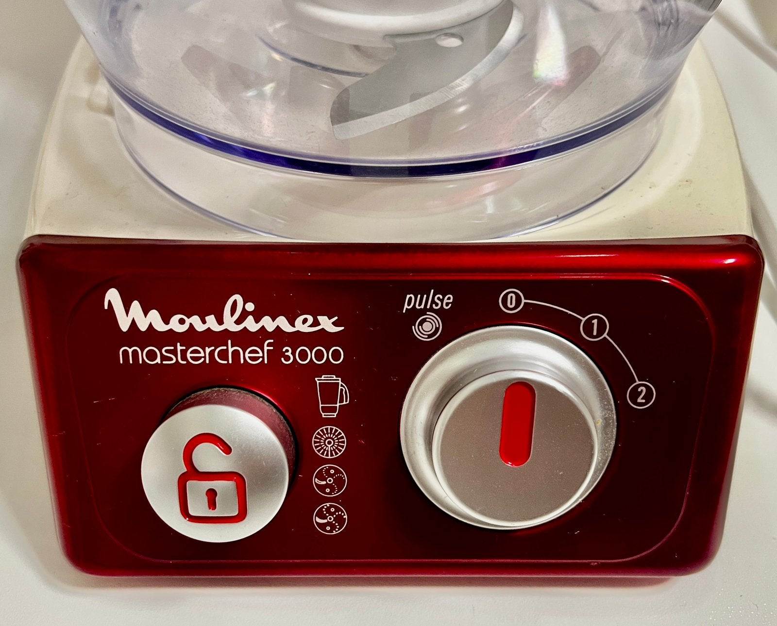 Moulin ex Masterchef 3000 keukenmachine zo goed als nieuw, Ophalen of Verzenden, Zo goed als nieuw, Vaatwasserbestendig, 2 snelheden