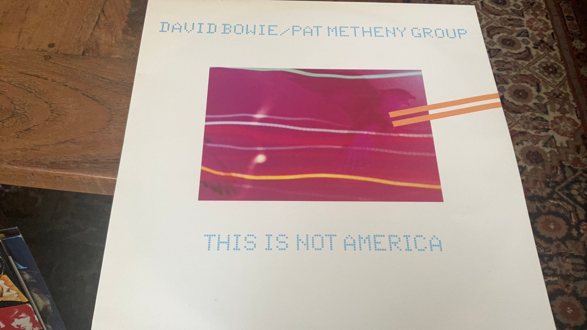 David Bowie/ Pat Metheny Group. This is not America, Ophalen of Verzenden, Zo goed als nieuw, 12 inch, Poprock