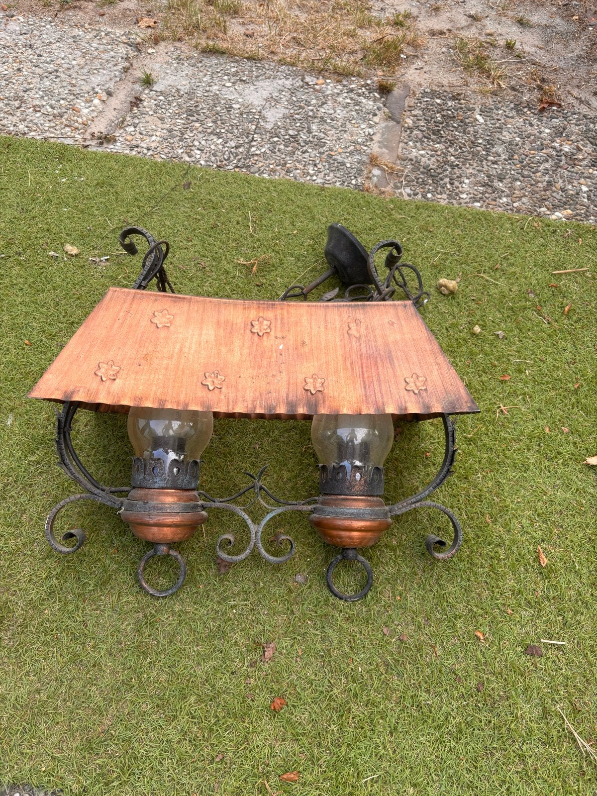 Vintage koperen hanglamp met smeedijzeren details, Antiek en Kunst, Ophalen